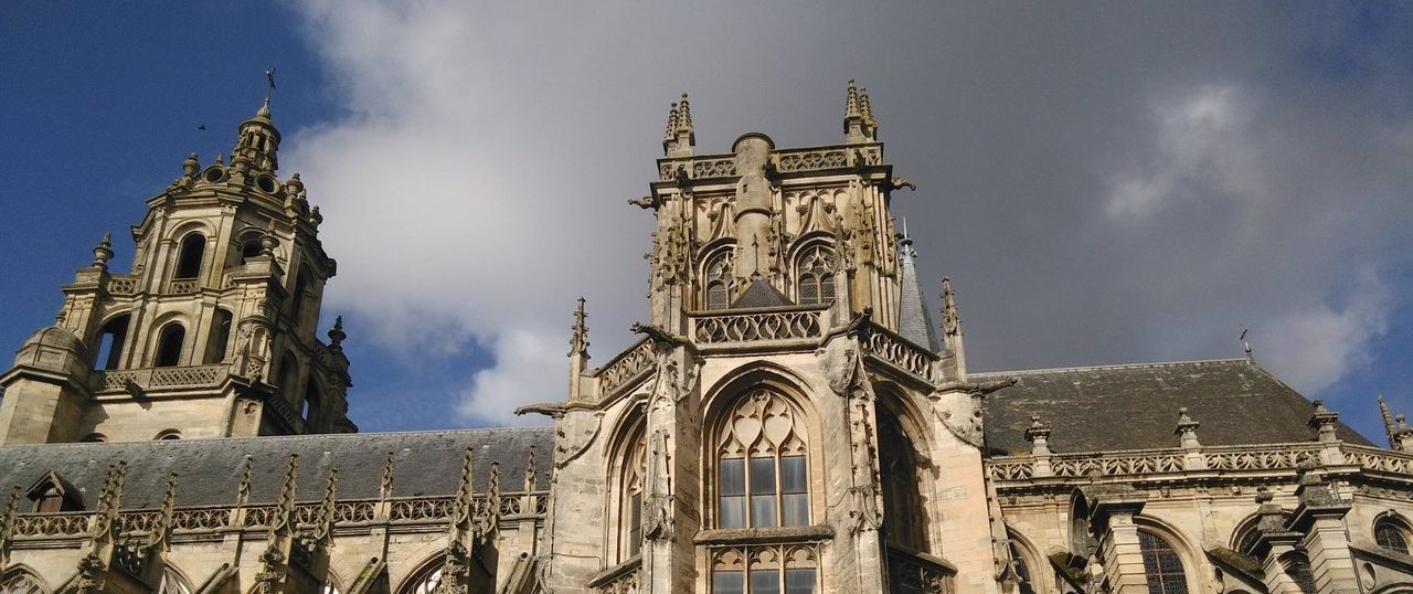 Chez Patrimoneo : Votre partenaire en gestion de patrimoine à Argentan